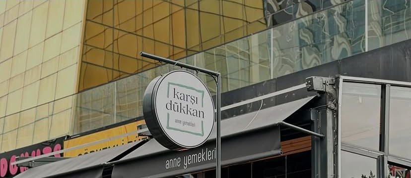 Karşı Dükkan mutfağı